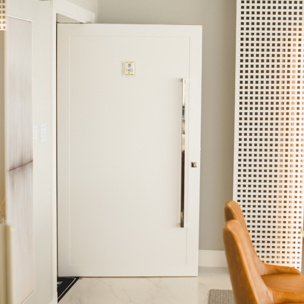 porta HDF em ambiente
